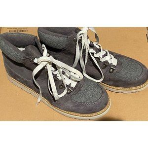 Merona Womens Size 6.5 Boots Target Partial Wool Grey Ankle Lace Up Hiker Casual